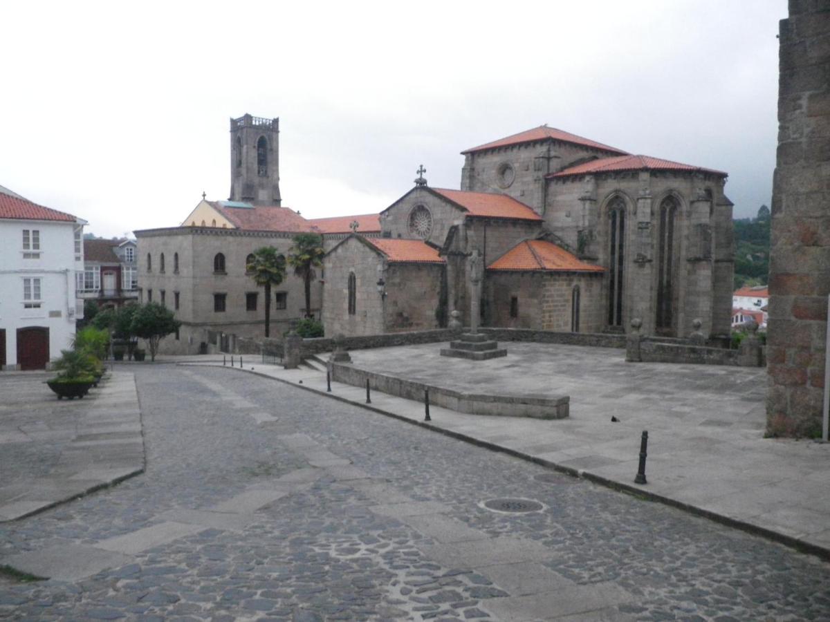Mirador De La Muralla Betanzos Exterior photo